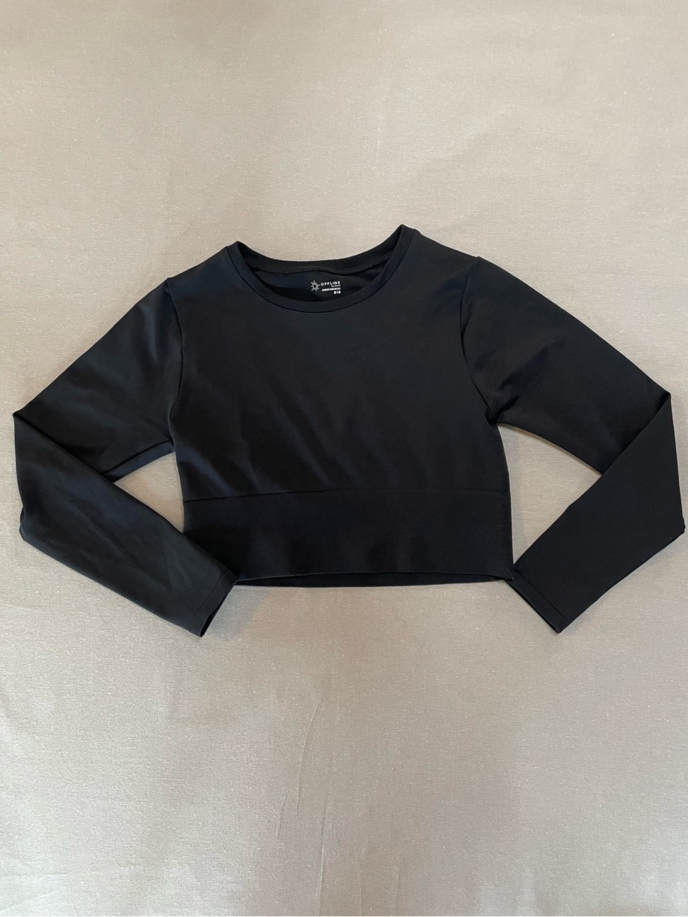 OFFLINE by aerie Black Sidewalk Seamless Long Sleeve Cropped Thermal Top